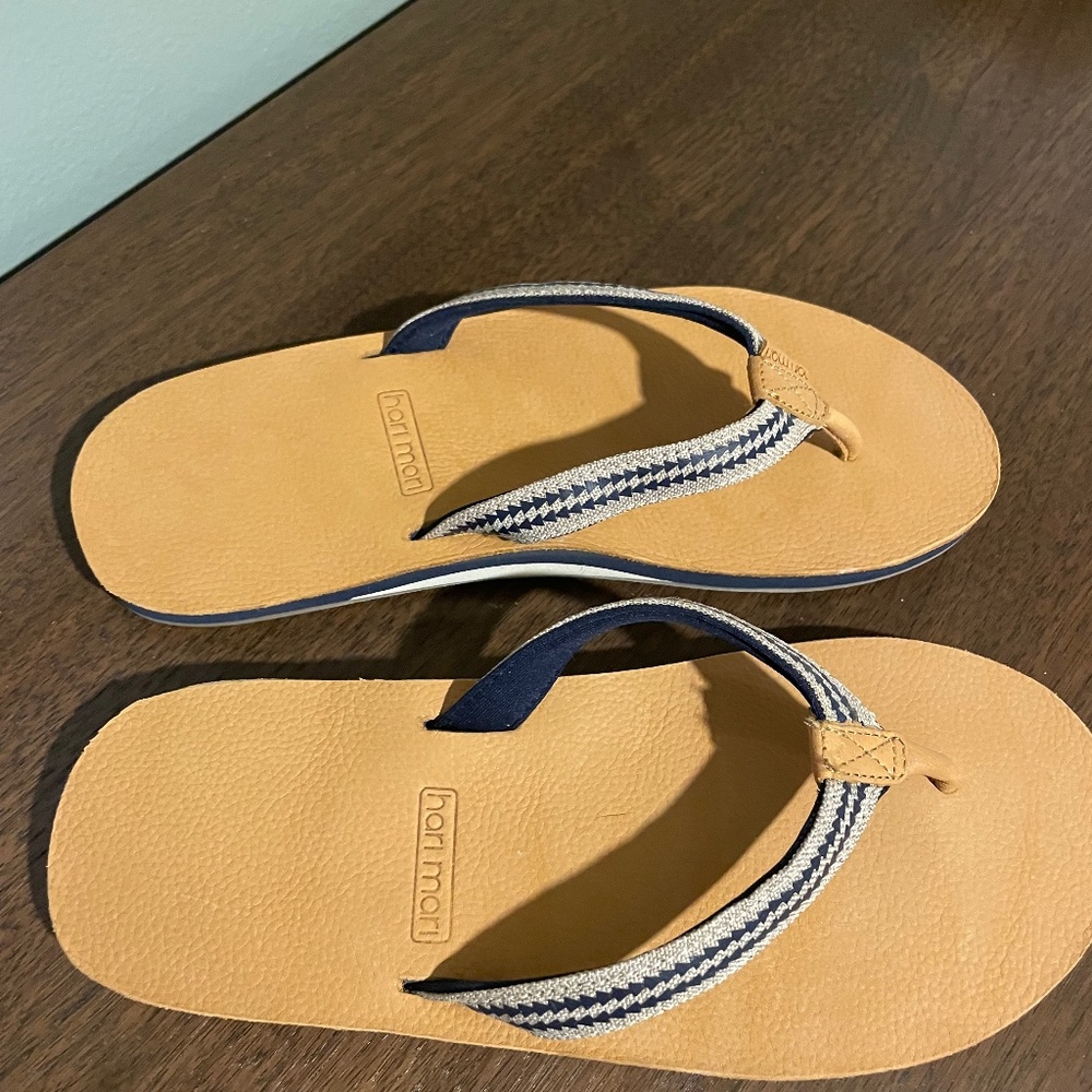 Hari Mari flip flops